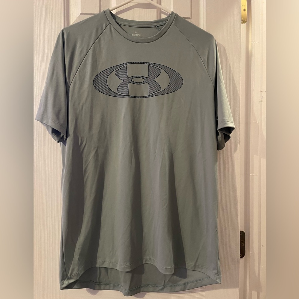men’s under armour shirt